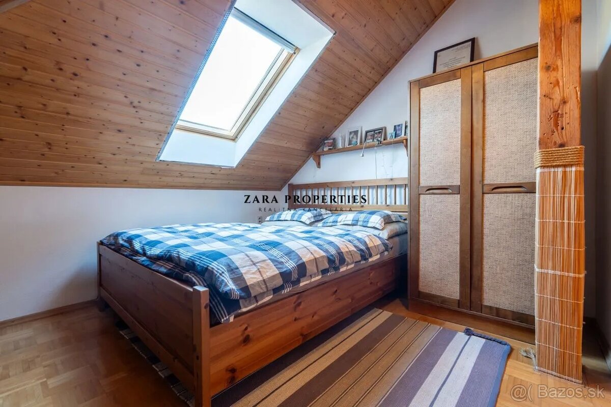 Rodinný dom v centre mesta Púchov - 8