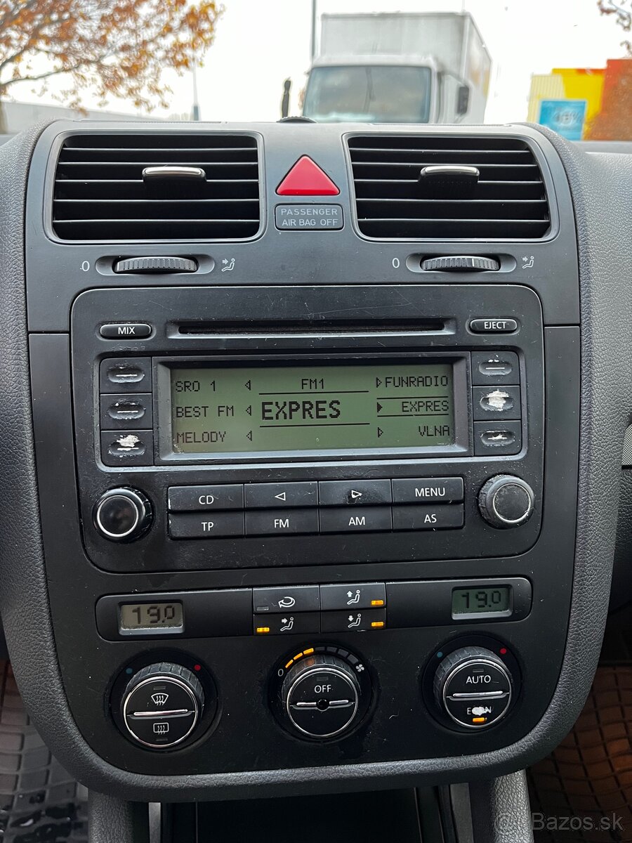 Volkswagen golf 5 1.9.TDI - 8