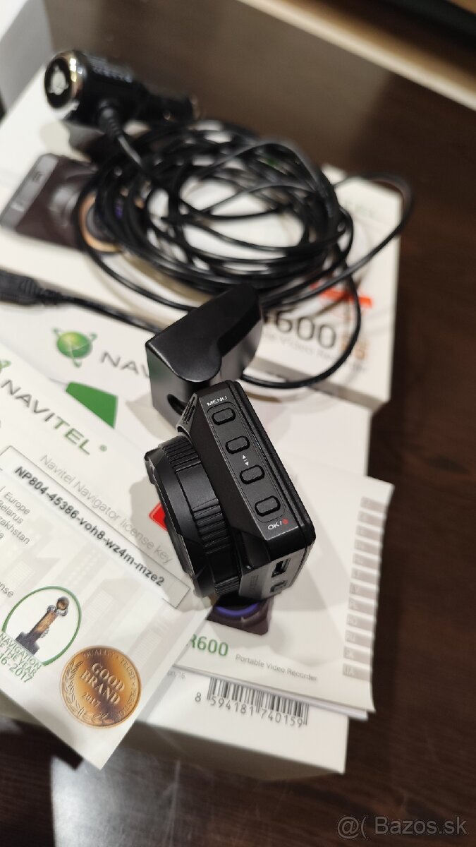 Navitel R600 Autokamera Videorekordér Dashcam - 8