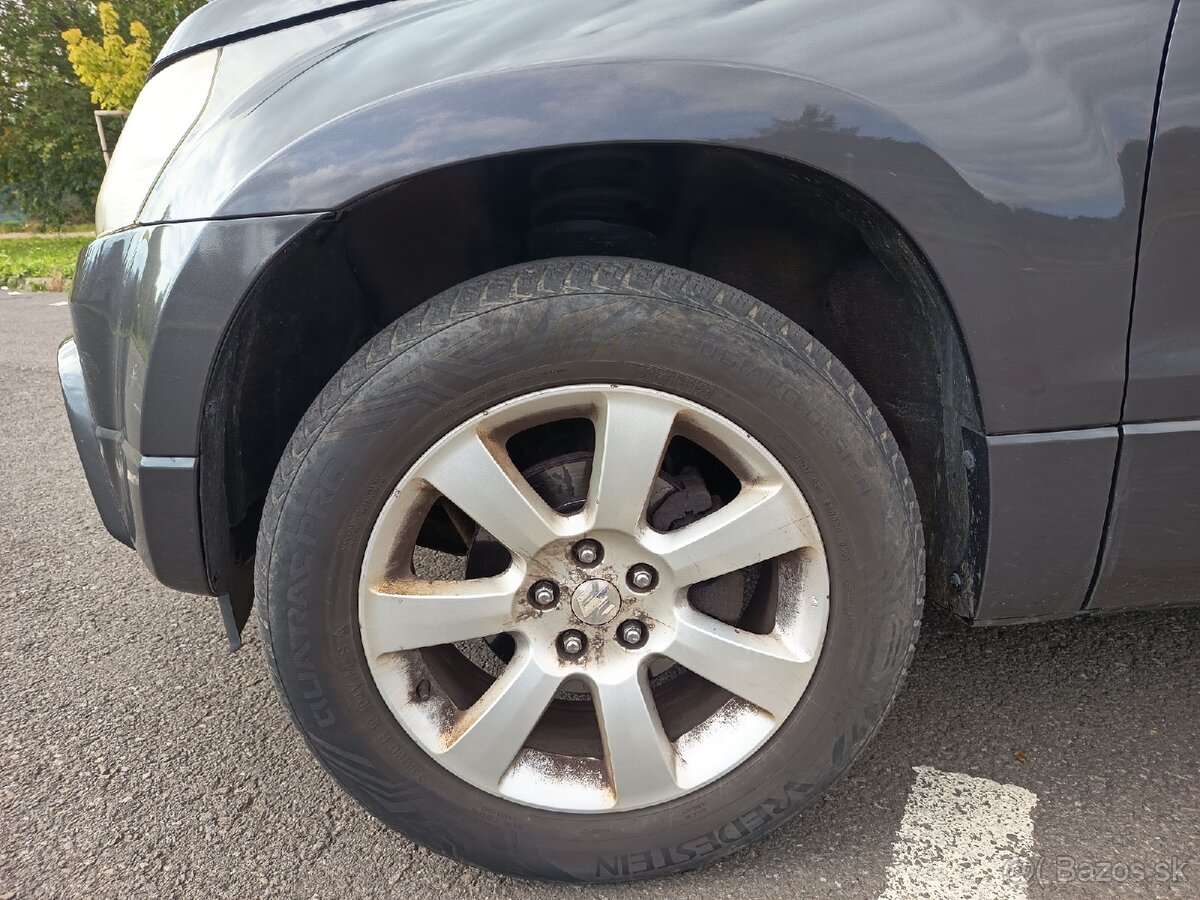 Suzuki Grand Vitara 2009 - 8