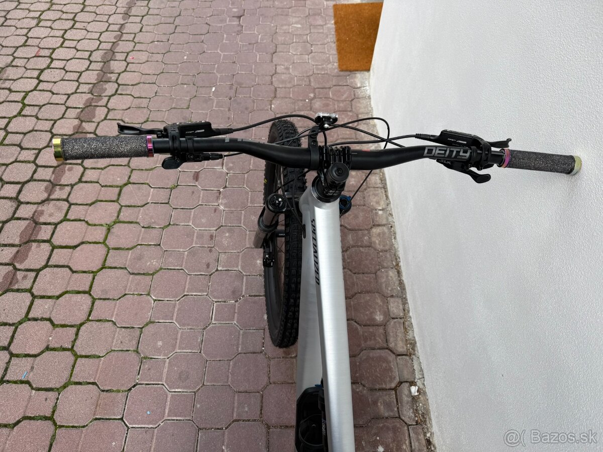 Celoodpružený Specialized Stumpjumper 15 veľ. S4 - 8