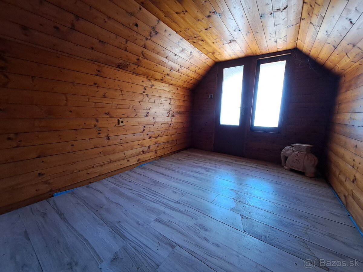 Šikovný rodinný domček pod lesom – Slovenské Pravno - 8