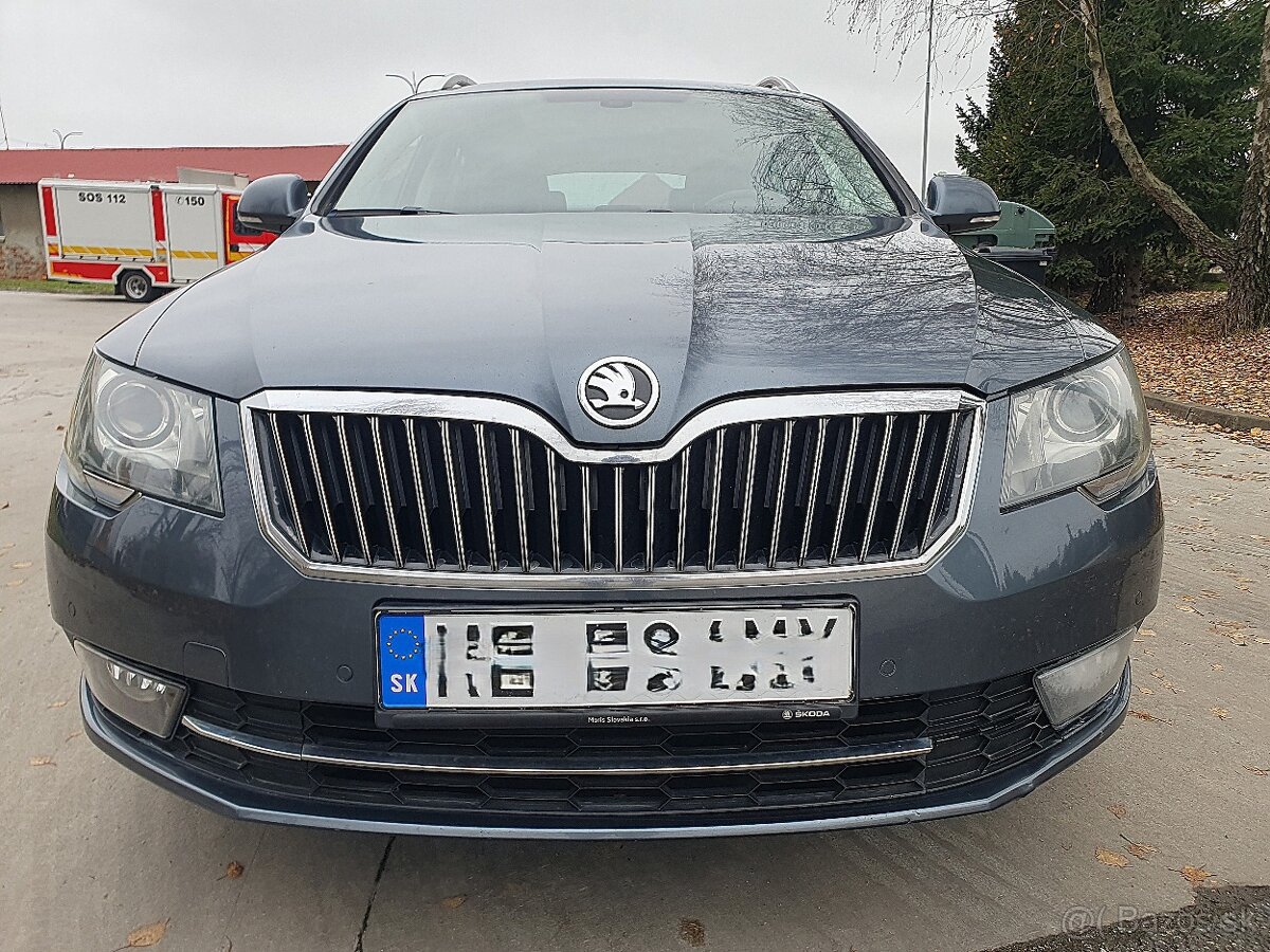Škoda Superb Combi 1.6 TDI CR DPF Elegance - 8