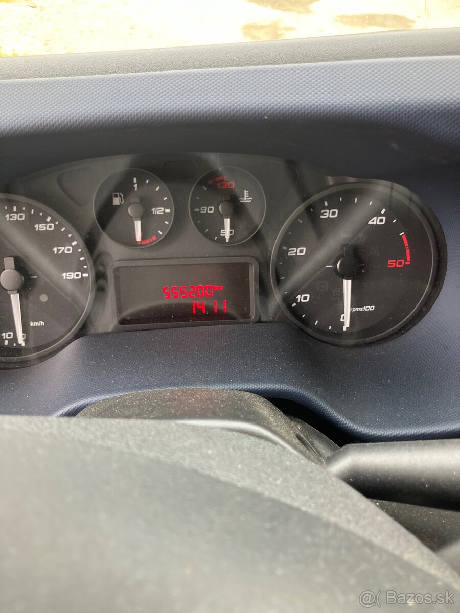 Predám Iveco Daily 3.0 180 Hydraulické čelo - 8