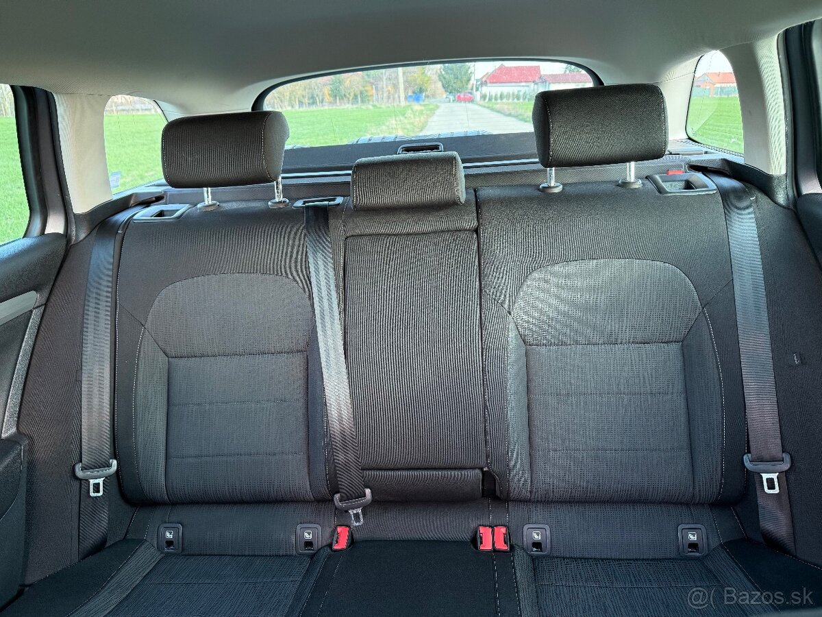 Škoda Superb Combi 1.6 TDI - 8