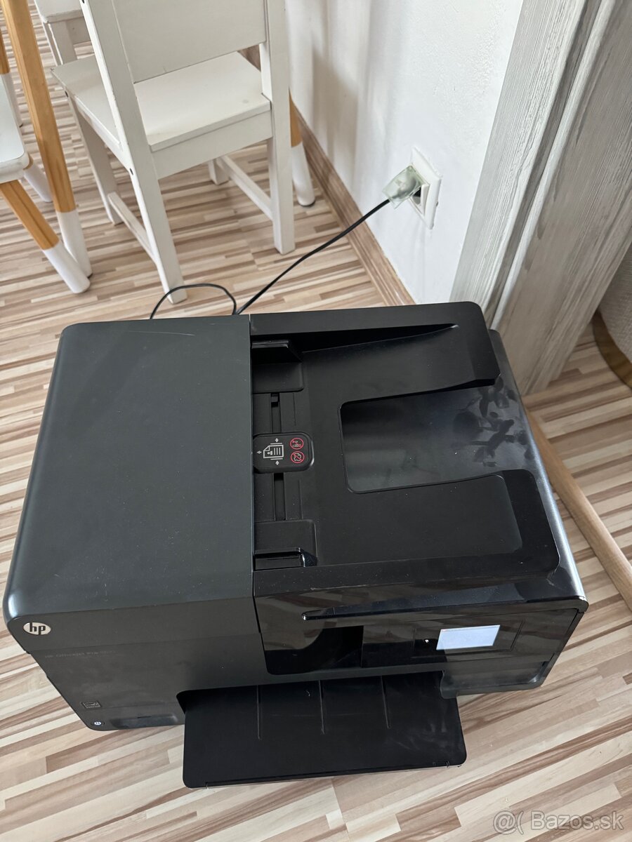 Predám tlačiareň HP Officejet Pro 8610 - 8