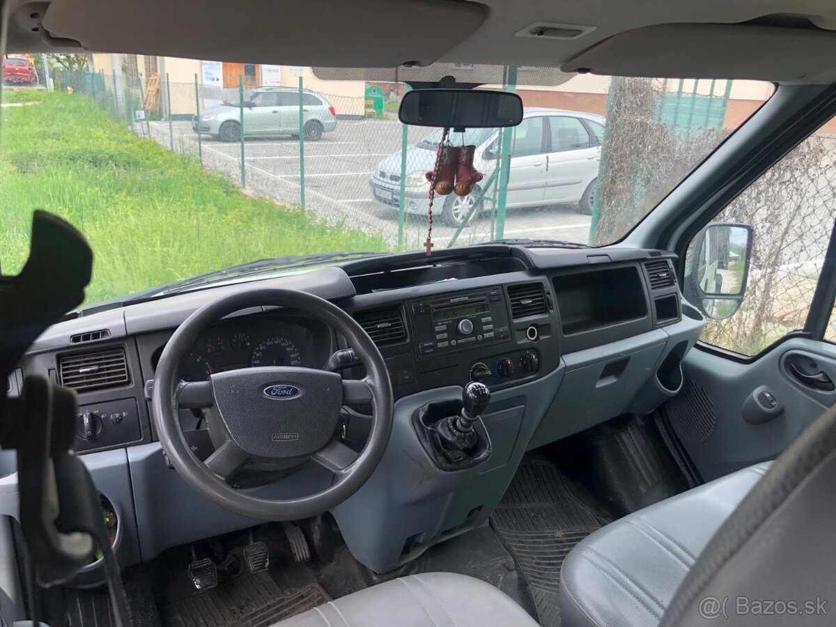 Ford transit 2,4 TDCi,rok 2011, Vyklápač,7miestne - 8