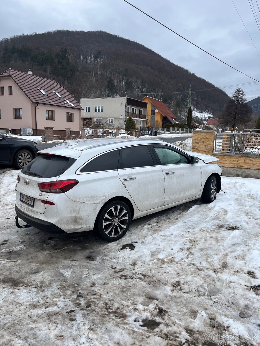 𝐇𝐲𝐮𝐧𝐝𝐚𝐢 𝐢𝟑𝟎 𝐂𝐖 𝟏.𝟔 𝐂𝐑𝐃𝐈 𝟏𝟎𝟎 𝐤𝐖 - 8