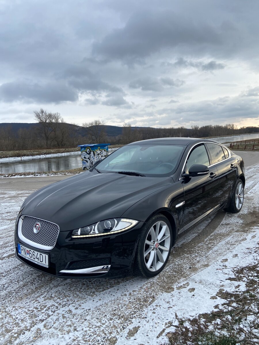 Jaguar XF 2,2d 147kw 2014 - 8