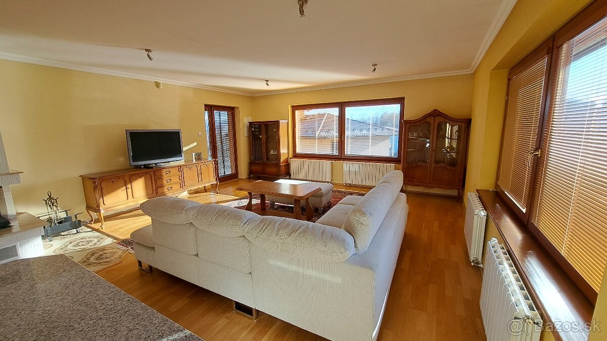 RODINNÝ DOM - Vrútky - Karvaša a Bláhovca - PRENÁJOM - 8