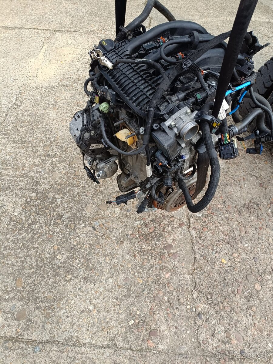 Peugeot 208,308,3008,Berlingo,C3,C4,Partner,Rifter 1.2 Vti - 8