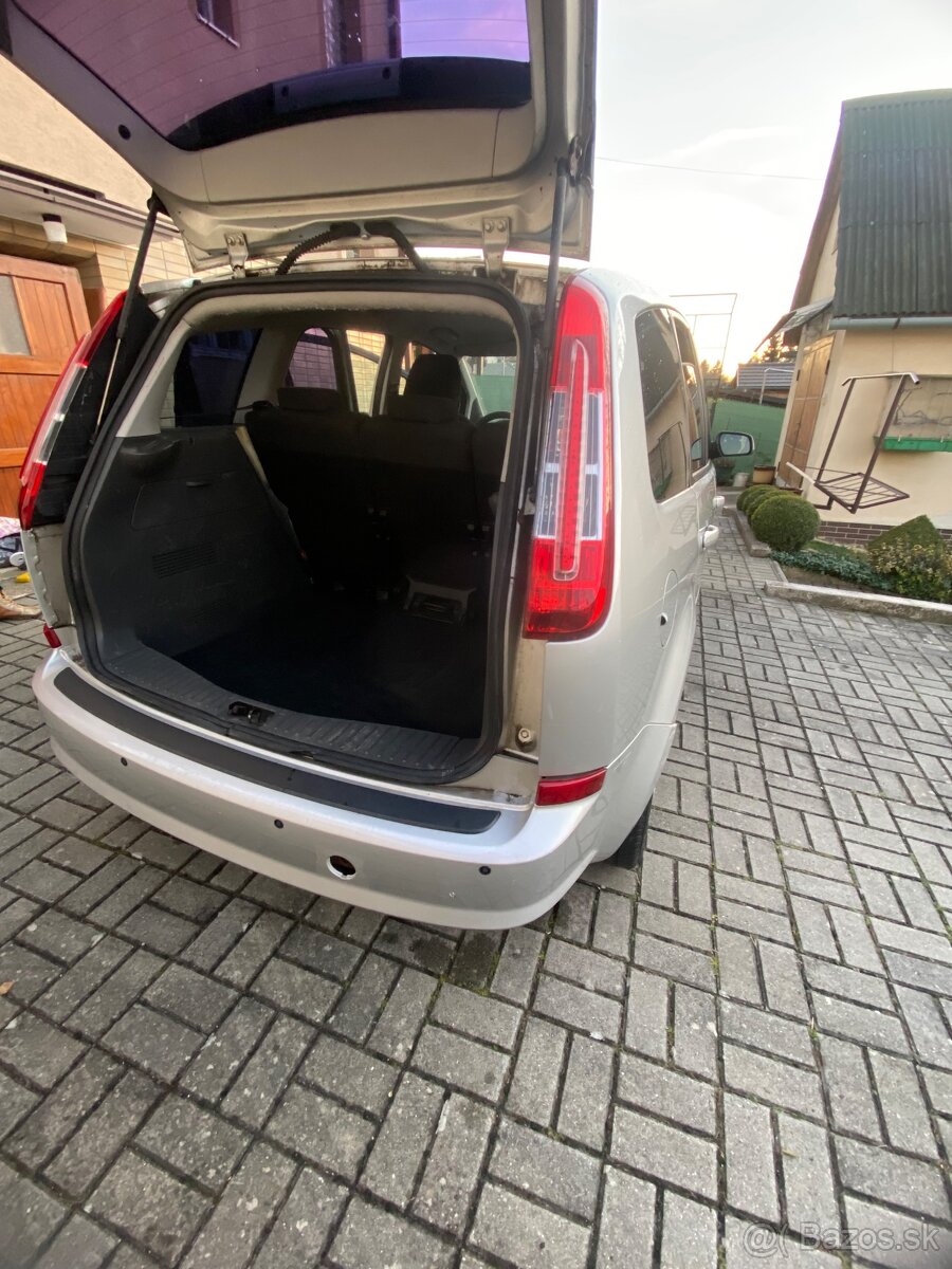 Ford C-MAX • 1.6 TDCi • 66 kW • 2009 - 8