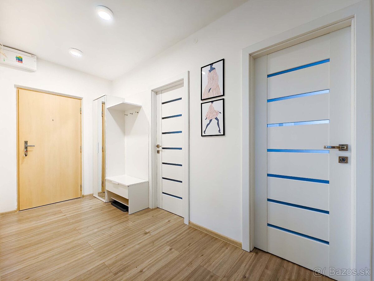 Prenájom 3 izb. zariadený byt, Košice /Teresa/, Trieda SNP - 8