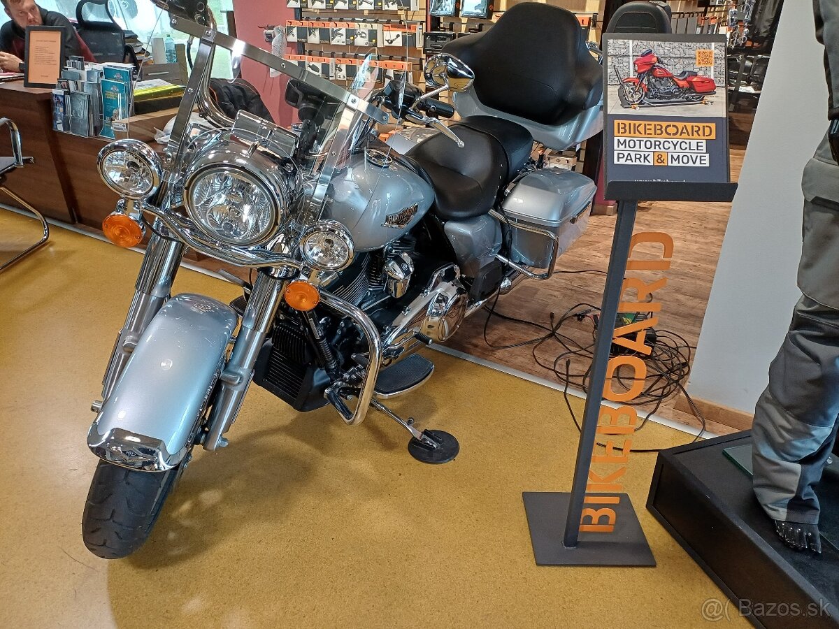 Harley Davidson Road King r.2021 - 8