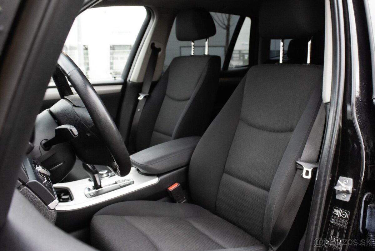 BMW X3 xDrive20d A/T - 8