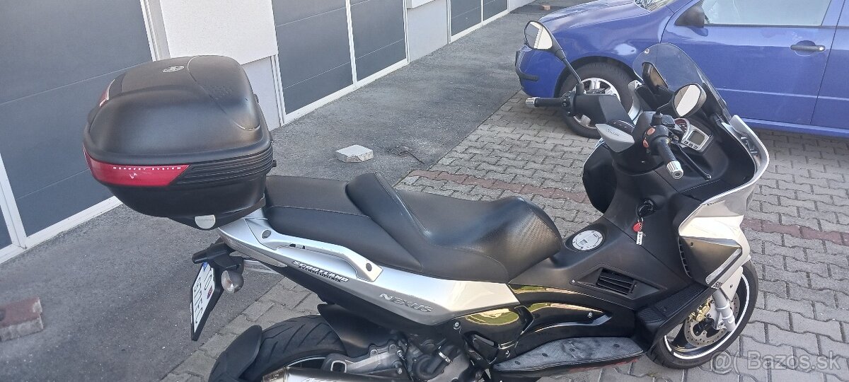 Predám Gilera Nexus 500 - 8