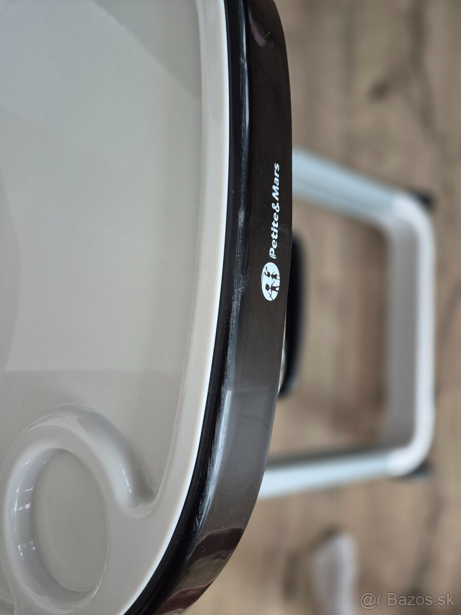 Stolicka na krmenie - 8