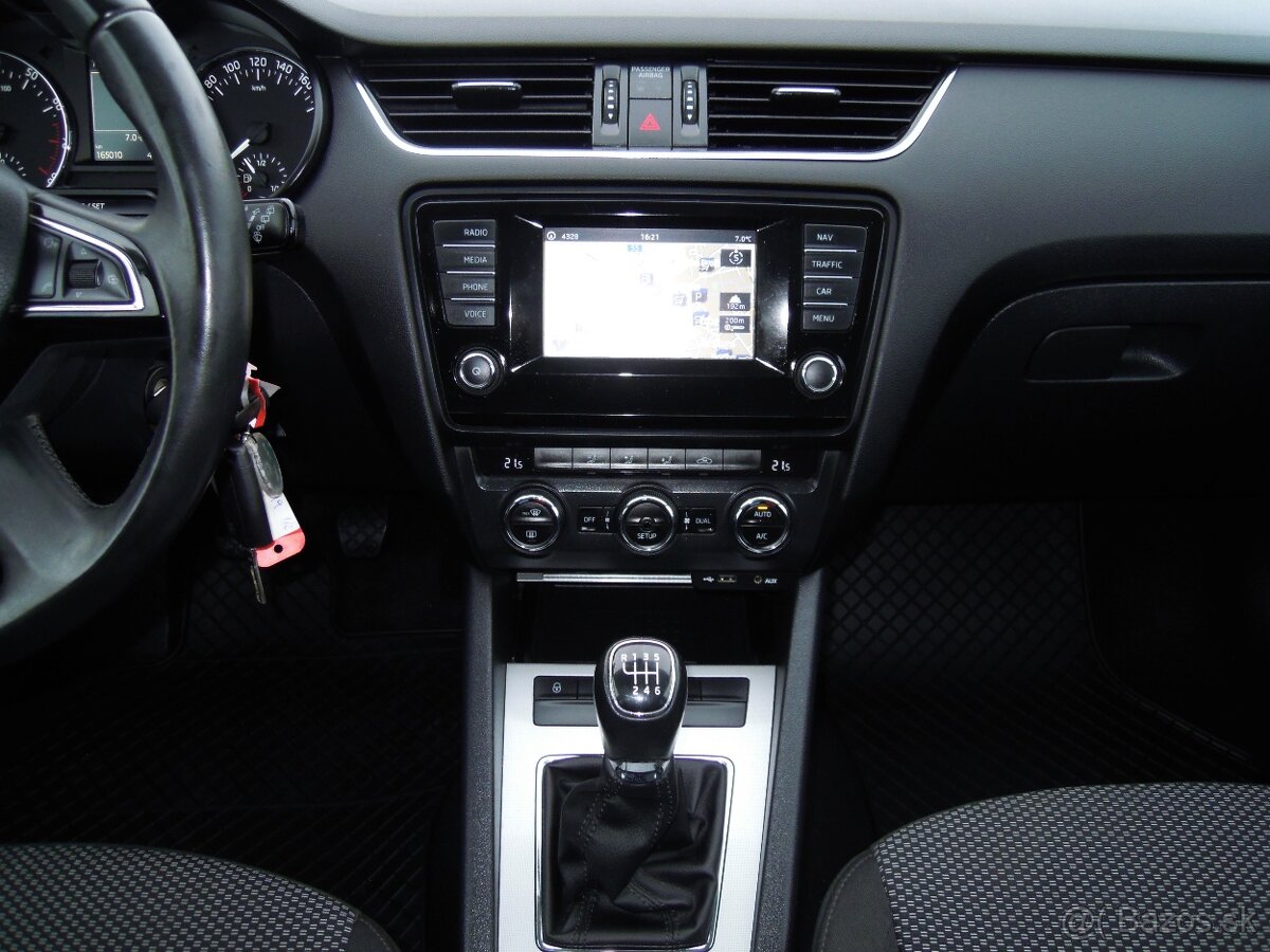 Škoda Octavia, 1.2TSi ORIG.KM - SERVIS - 8