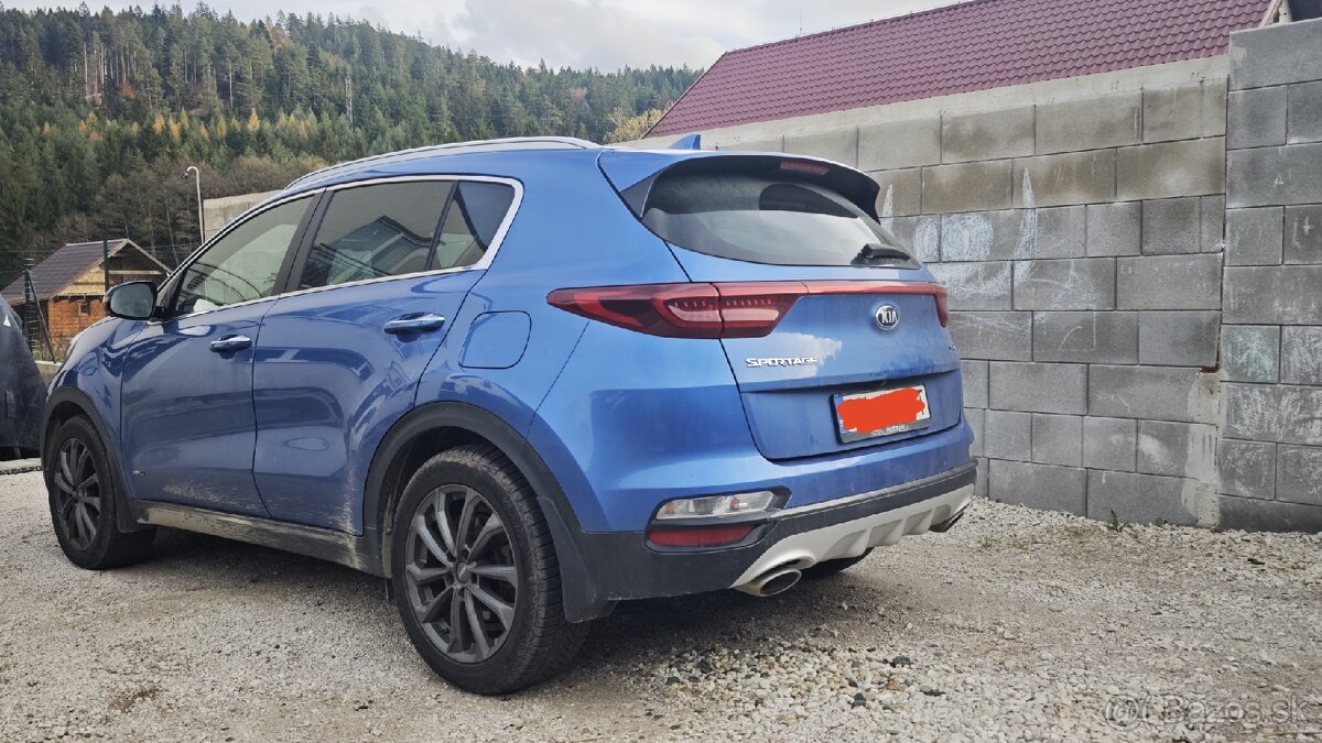 KIA Sportage GT-LINE - 8