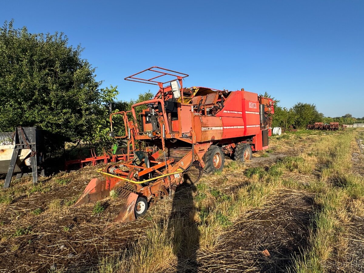 Pomac rajčinové kombajny - 8