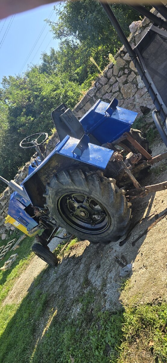 Zetor 25 /47 - 8