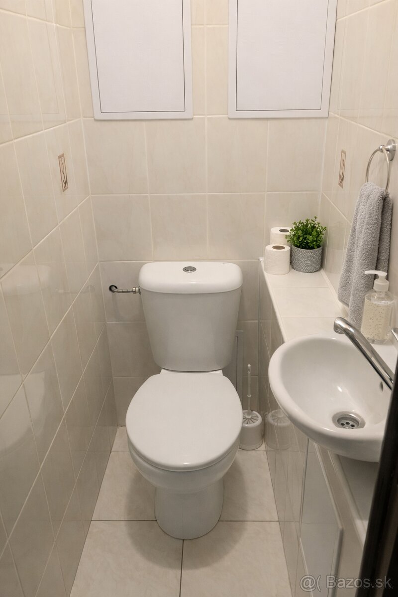 Zariadený 1-izbový byt - 8