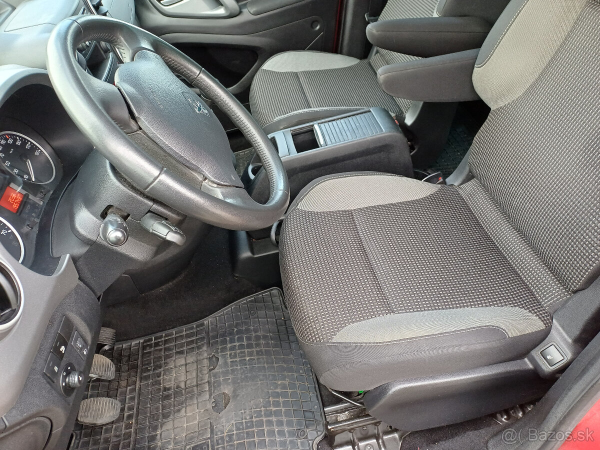 peugeot partner teepee,1,6d,73kw,2018,MT5,kúp.vSR,5miest. - 8