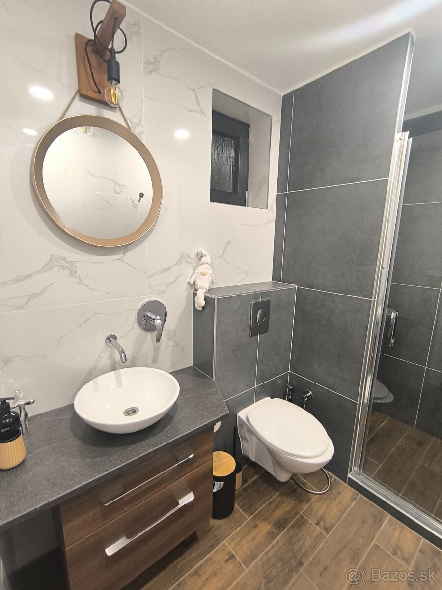 Samostatný apartmán na dlhodobý prenájom - 8