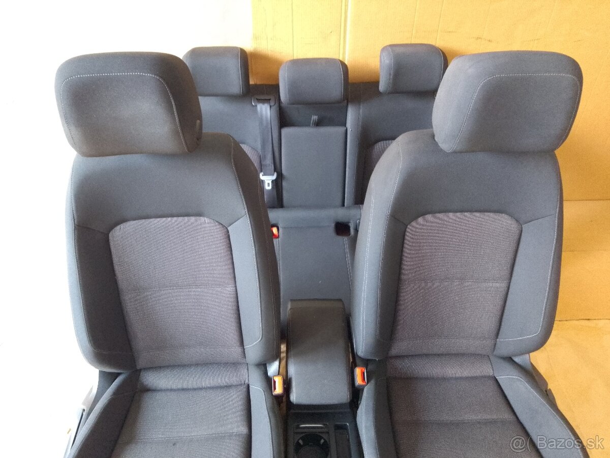 sedadlá VW Passat B8 - 8