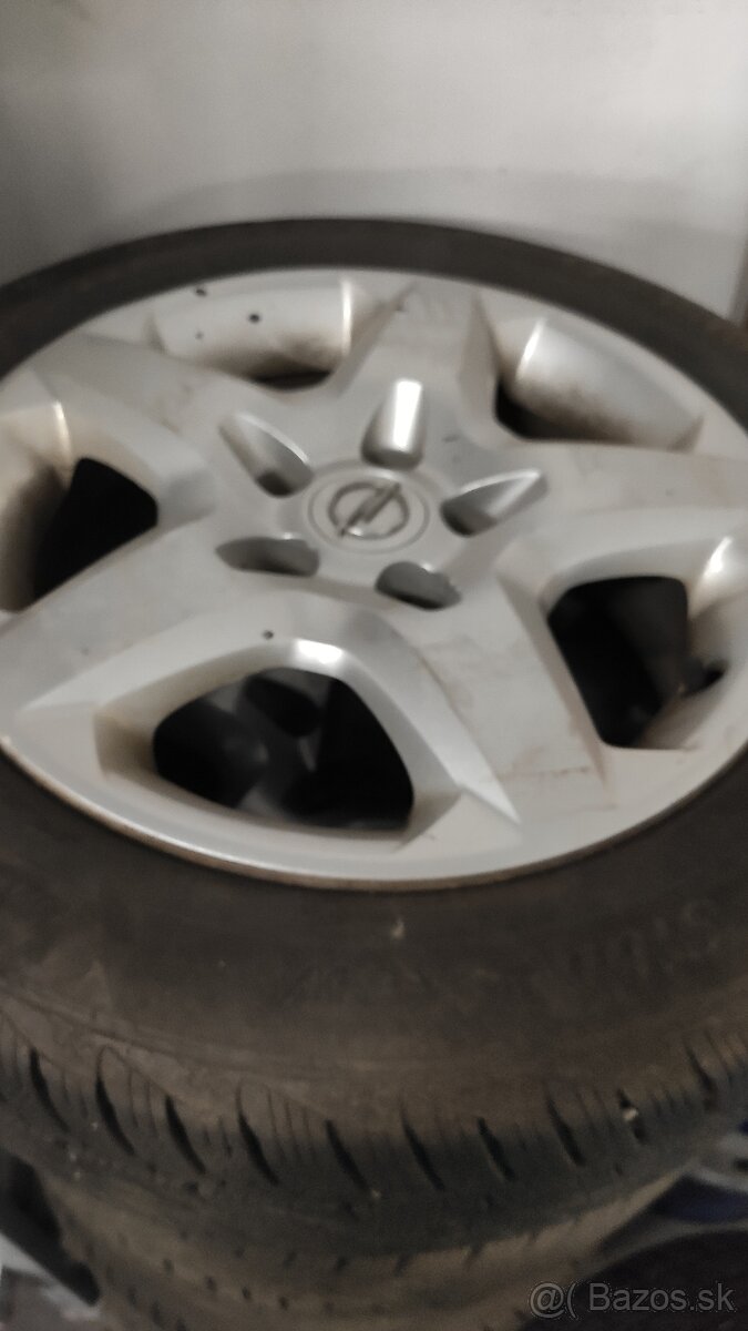 Opel 205/55 R16 - 8