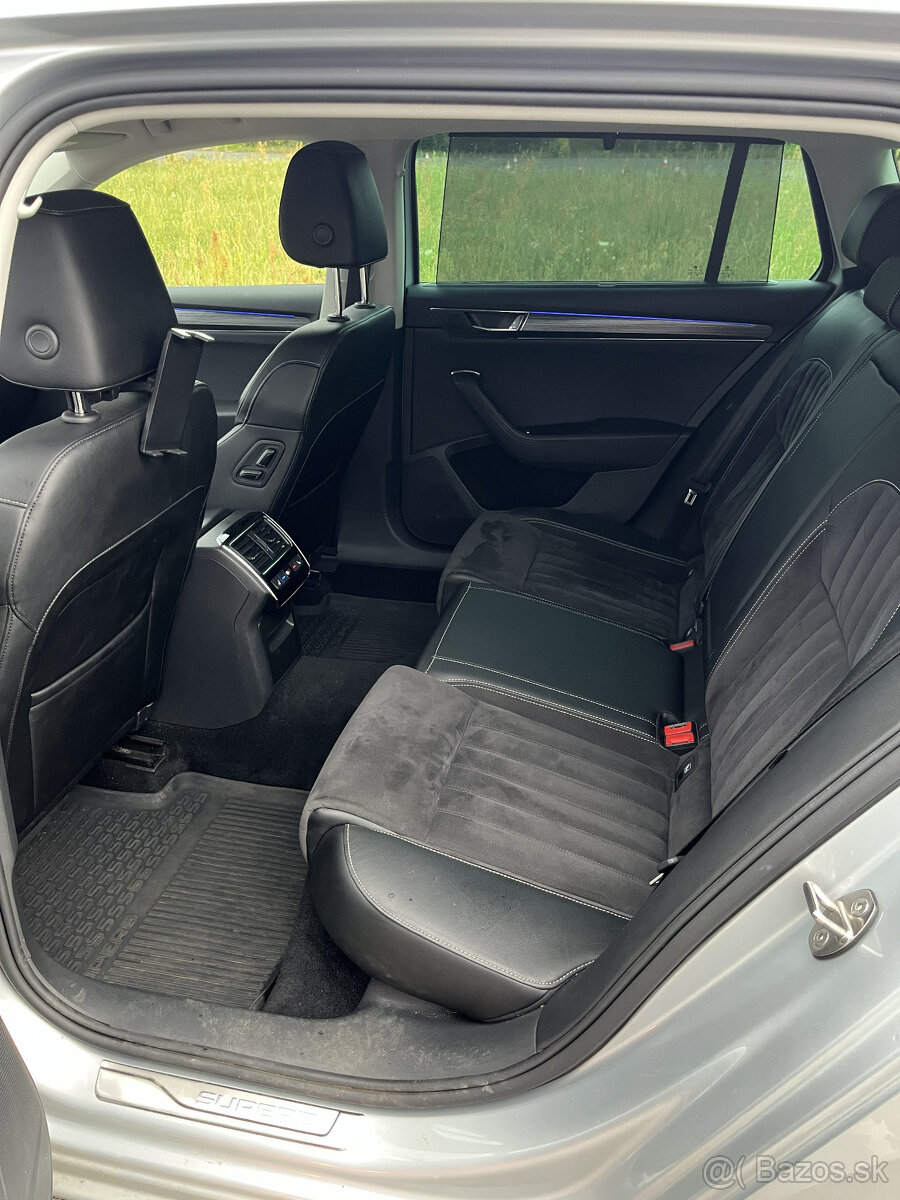 Skoda Superb 2.0 TDI - 8