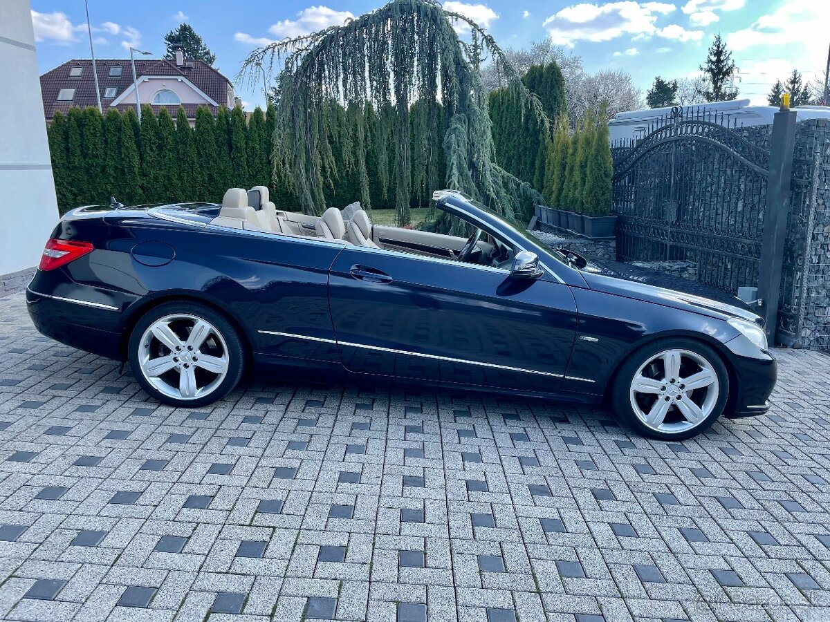 Mercedes-Benz E250CDI cabrio/kůže/automat - 8
