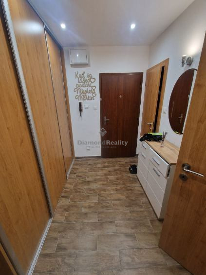 Na predaj: krásny 3-izbový byt po kompletnej rekonštrukcii – - 8