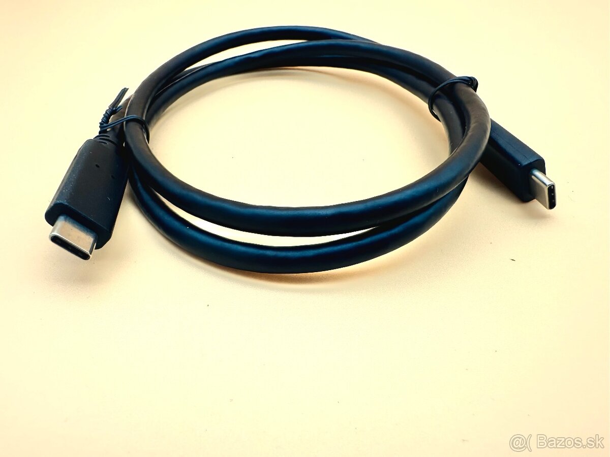 HDMI kábel, USB kábel, DisplayPort kábel - 8