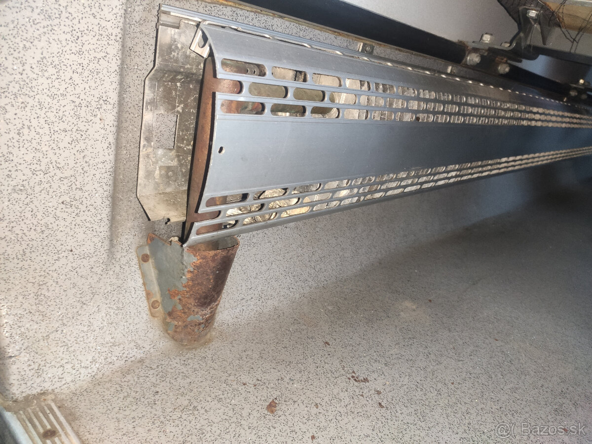 Autobus SOR C12 na diely - 8