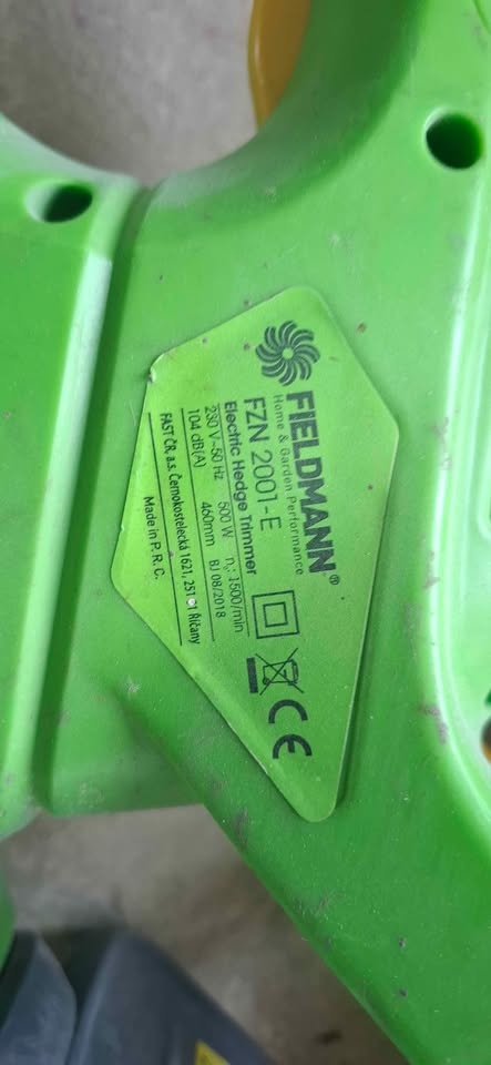 ZÁHRADNÝ KOMPLET 3v1: Kosačka, vyžínač, plotostrih - 8