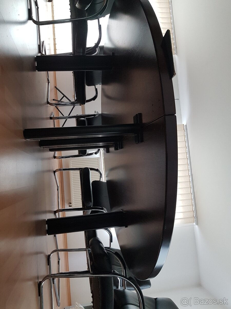 predam konferencny stol.plechovu skrinu - 8