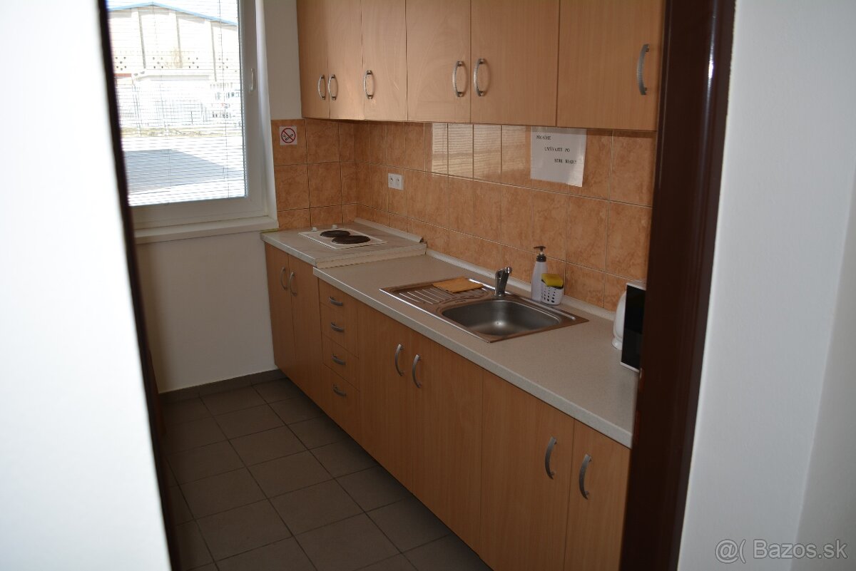 UBYTOVANIE PRI ŽILINE ROSINA - 8