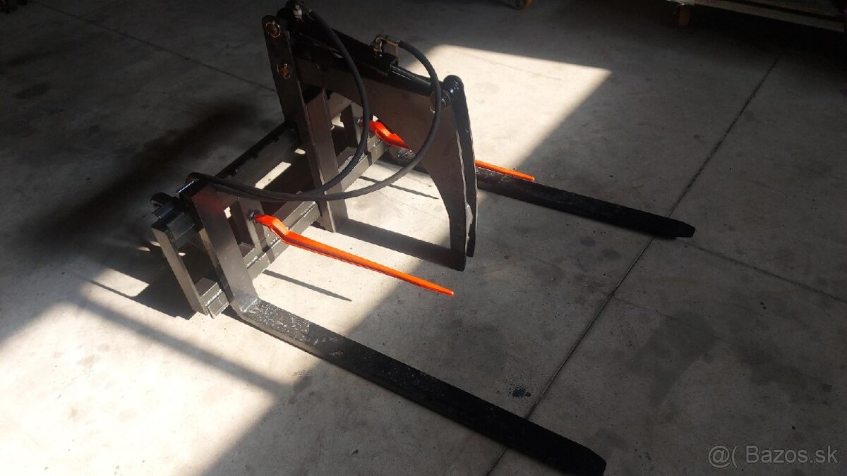 Traktor Tavol 504 TE BIG, možnost SPZ - 8