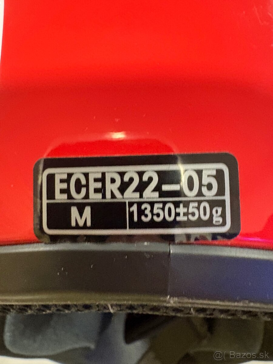 Integrálna prilba na motorku - 8