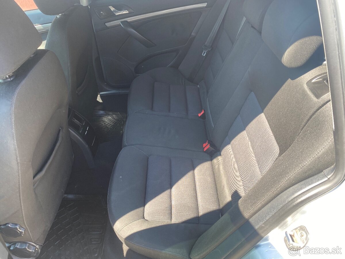 Škoda Octavia 2.0 TDI Elegance - 8