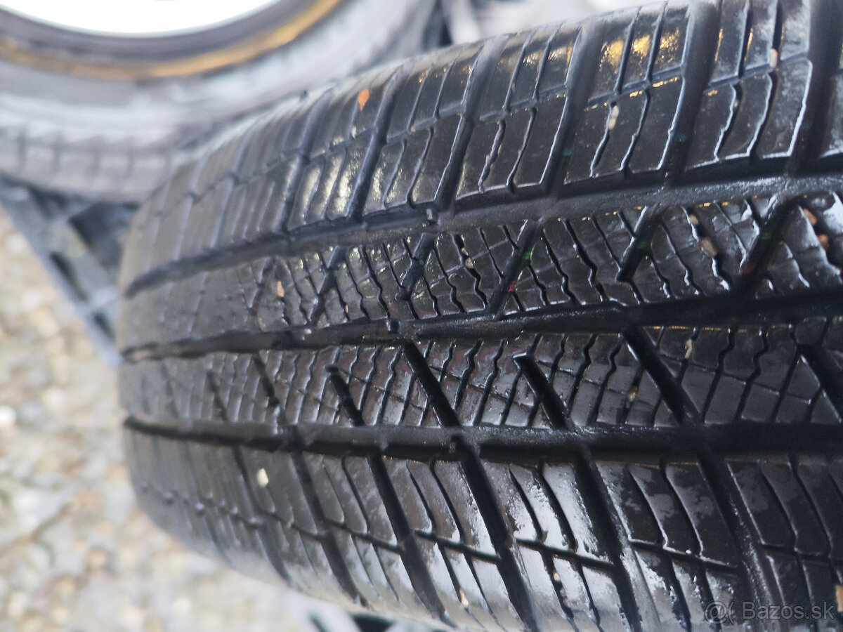 Sada plech=4x100= orig.TOYOTA=s pneu=175/65 R15 - 8