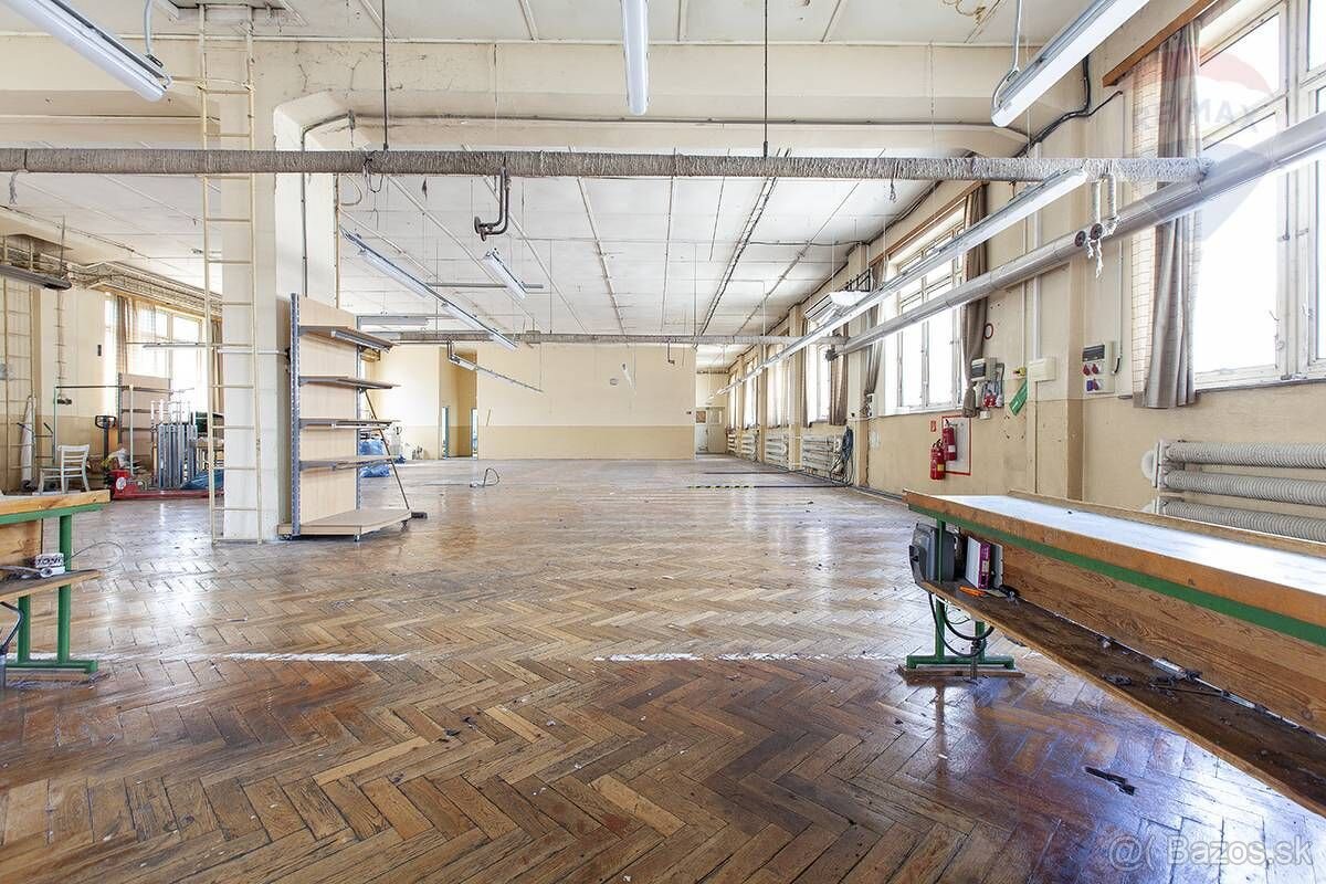 INVESTIČNÁ PRÍLEŽITOSŤ: Polyfunkčný objekt v centre Vrbového - 8