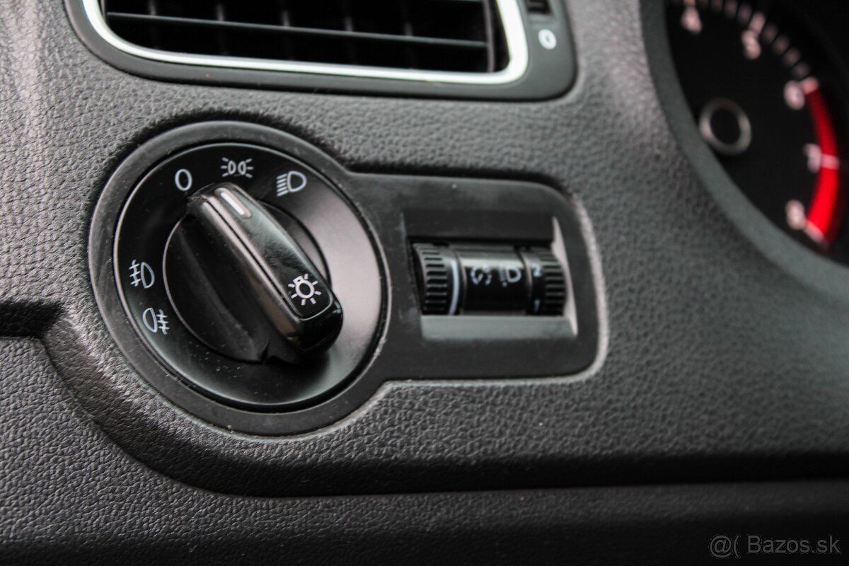 Volkswagen Polo 1.4 16V - 8