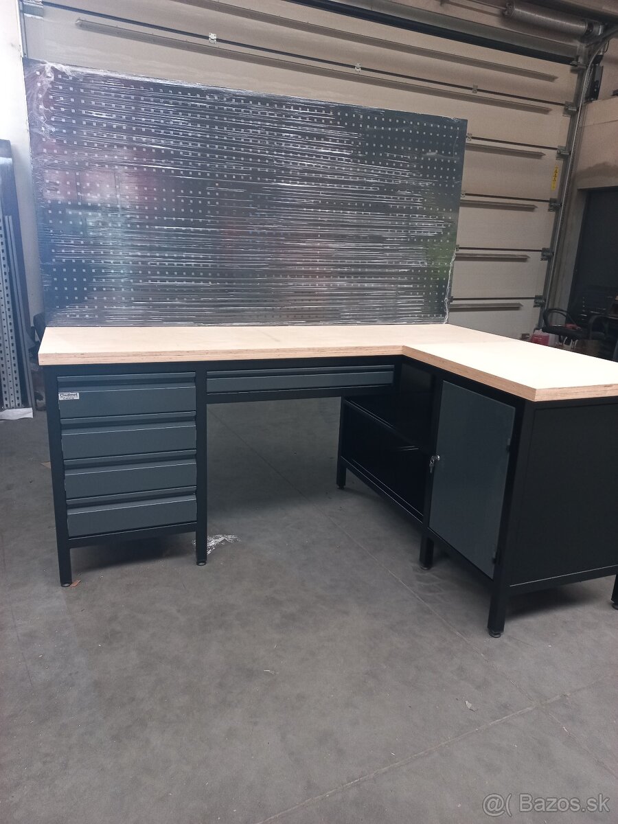 Pracovný stôl - 8