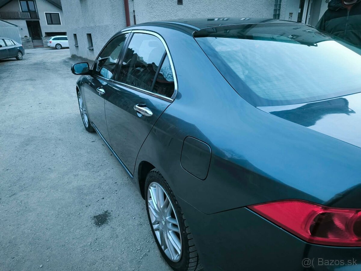 Honda Accord cl7 2.0 vtec - 8