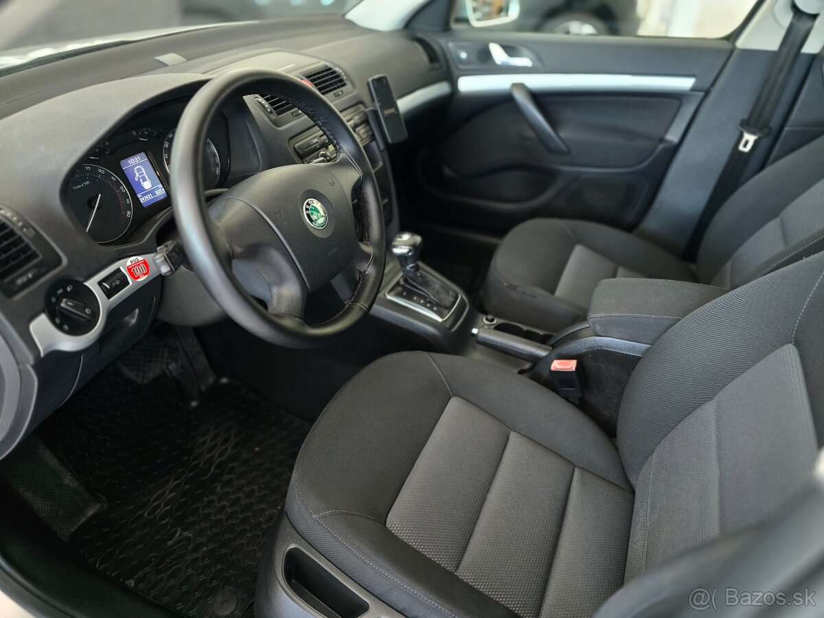 Škoda Octavia Combi 1.9 TDI Ambiente DSG - 8