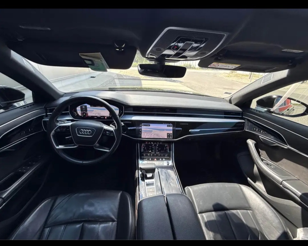 Audi A8 50 3.0 TDI V6 - 8
