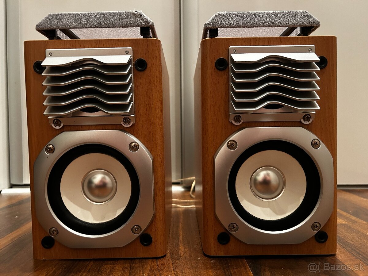 Predám reproduktory PANASONIC SB-PM10 - 8