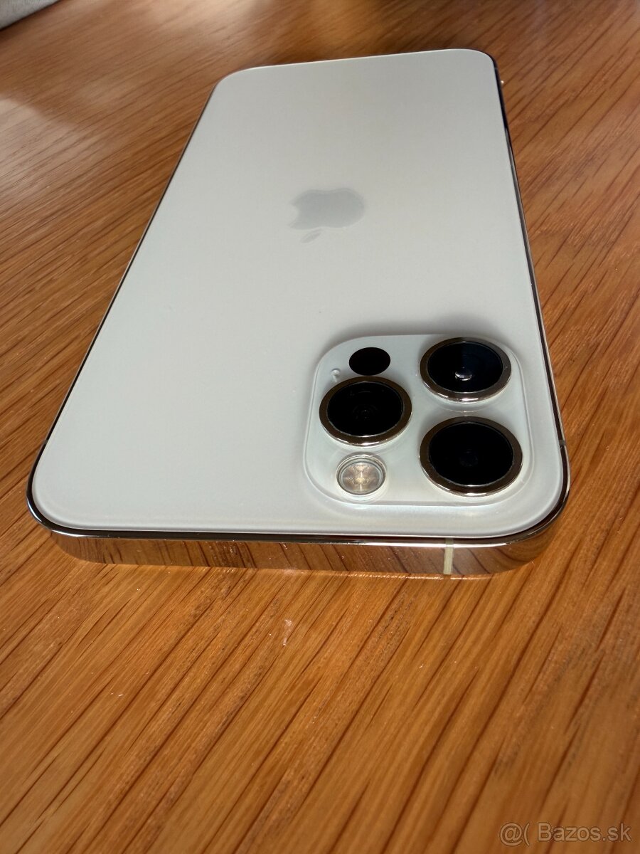 Apple iPhone 12 Pro - Gold - 8